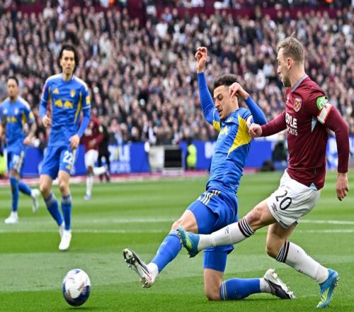 點球大戰(zhàn)決勝負！法爾克締造39年神跡，足總杯4強全部誕生