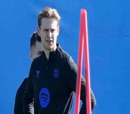 阿斯：德容预计对阵西班牙人时复出，次回合战马竞担任首发