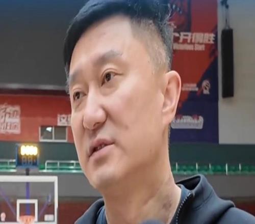 備戰(zhàn)山東！薩姆納與薩林杰未隨隊(duì)，杜鋒提傷病直指困難！