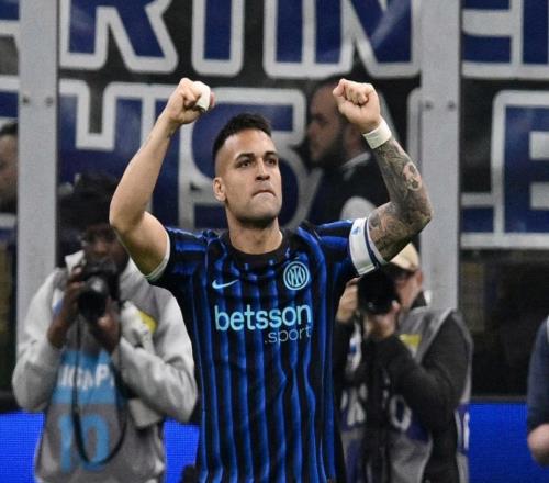 復出即雙響！國米隊長休戰(zhàn)5輪仍5球領(lǐng)先射手榜意大利出局不冤