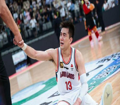 慘遭背叛！賽季報(bào)銷(xiāo)+千萬(wàn)詐騙，今夏或無(wú)球可打，郭艾倫，天塌了