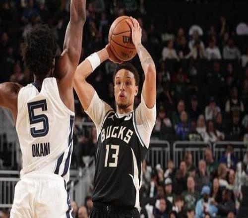 羅林斯24分呂佩爾33+10+10雄鹿主場(chǎng)送灰熊4連敗