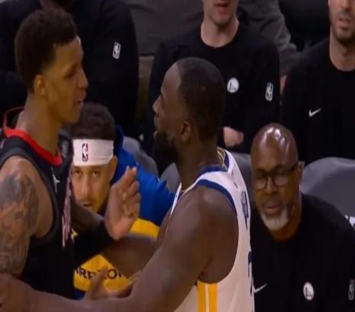 火爆！追夢球砸+推搡小賈爆發(fā)沖突杜蘭特看不下去上前勸架