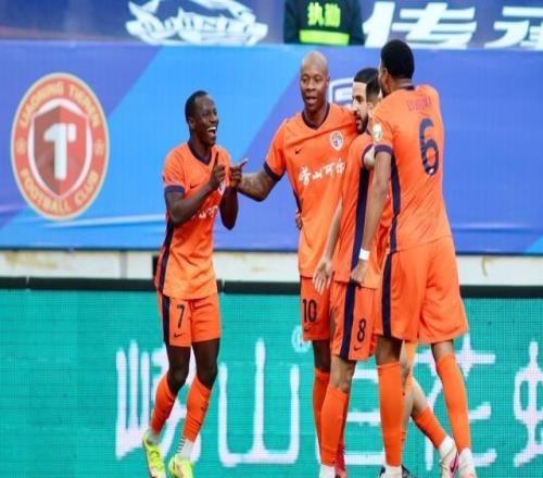 只能慶祝幾個小時的首勝！海牛保級戰(zhàn)緩了口氣