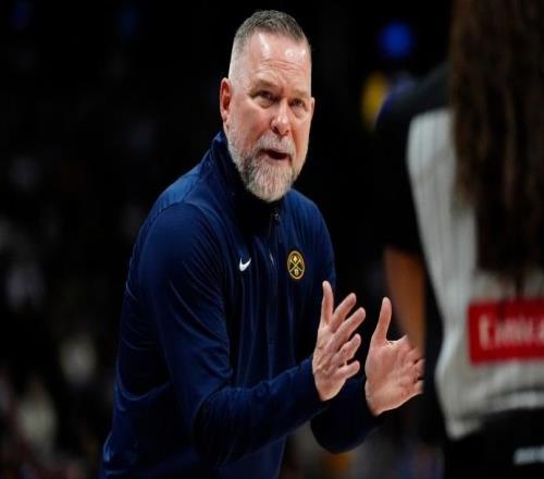 Malone放話：我是老派教練，25年后重返大學(xué)卻帶了個(gè)冠軍