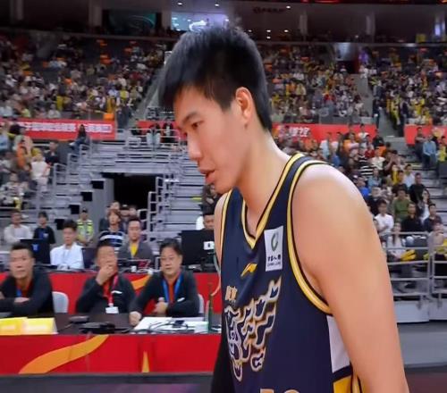 求焦柏喬回來廣東隊(duì)?wèi)K遭重大打擊，杜鋒恐跌出積分榜前八！