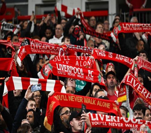 利物浦球迷宣布安菲爾德抗議：賺創(chuàng)紀(jì)錄收入還漲價(jià)，訴求被無(wú)視