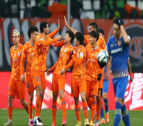 魯能鋒線還有一位黑馬新星，至今未在一線隊亮相，有望接班劉彬彬