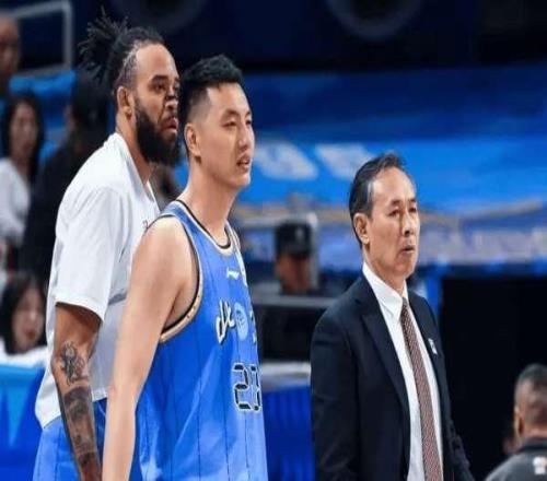 邱彪有麻煩了！剩7場(chǎng)比賽，對(duì)手全是狠角色，媒體人：能贏3場(chǎng)算賺