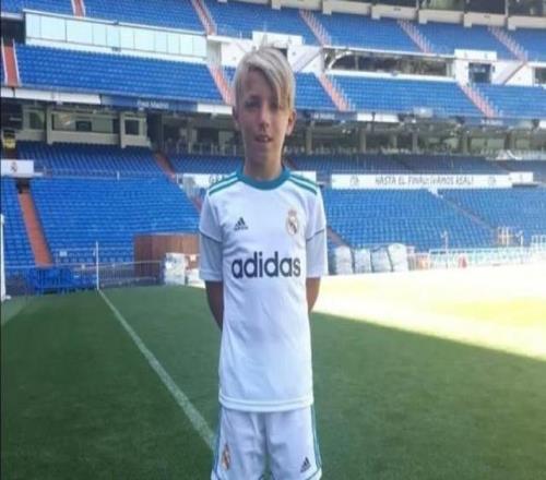 拜仁18歲神童自爆“兒皇夢”惹眾怒！馬特烏斯力挺：我也想去皇馬