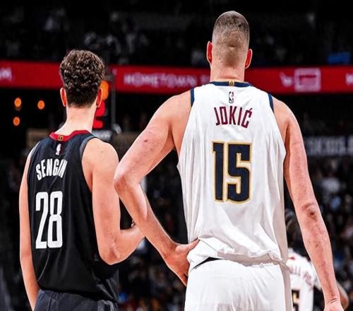 再見諸葛馬龍！掘金給火箭送大禮，卡馬拉轟30+5比伊森強