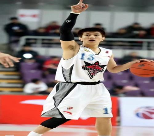 沒社會(huì)經(jīng)驗(yàn)，認(rèn)知單一，被熟人欺騙的郭艾倫，竟成為第二個(gè)朱丹