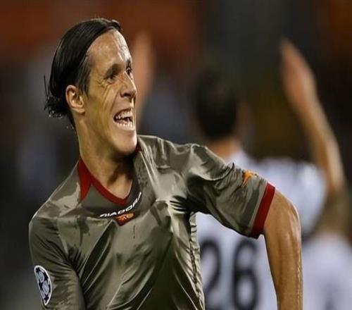 塔代伊希望罗马管理层抓紧搞定布兰特，孔蒂的战术能够在后期发力