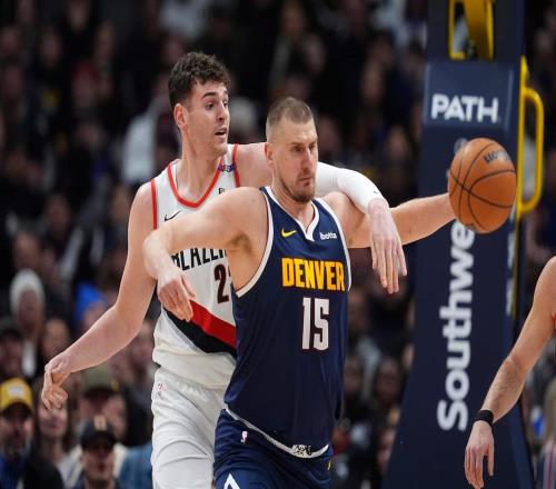 18分逆轉(zhuǎn)開拓者！約基奇35+14+13+5創(chuàng)歷史第1神跡，掘金反超湖人