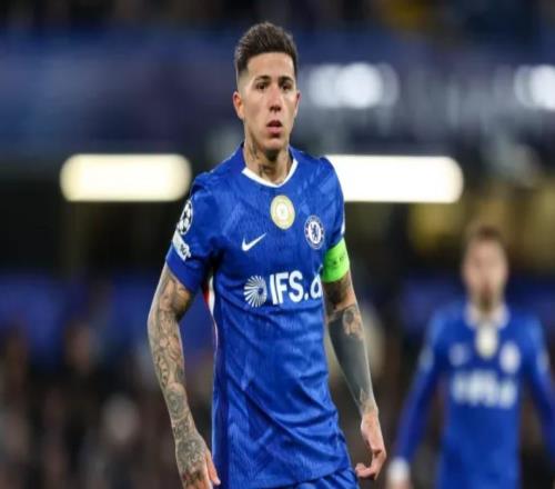 衛(wèi)報(bào)：切爾西在評(píng)估恩佐對(duì)處罰的反應(yīng)，希望他能重新融入球隊(duì)