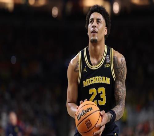 密歇根大學(xué)NCAA奪冠！四大主力都將會(huì)是今年NBA首輪秀