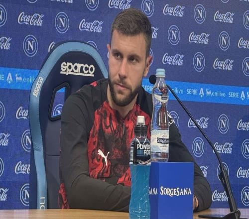 帕夫洛維奇：不需要考慮誰(shuí)在前面誰(shuí)在后面，只需要專注于自身