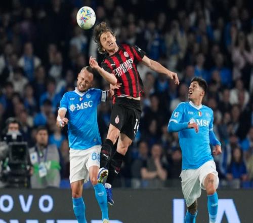 79分鐘絕殺！AC米蘭轟然倒下，掉到第3，爭冠形勢惡化：被甩開9分