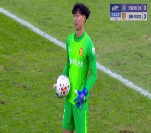 姚浩洋：我和王鈺棟關系好，他很難進我球我偶像是庫爾圖瓦