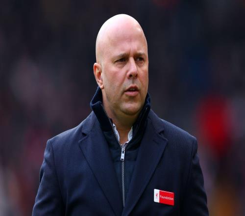 利物浦10巴黎竟成轉(zhuǎn)折點，Slot16場敗績逼近隊史恥辱線