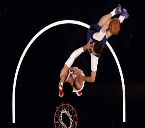 力壓喬丹！51+45+25！NBA又一史詩級新秀