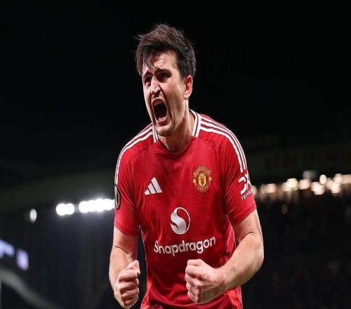 馬奎爾續(xù)約1年：3年前差點被掃地出門，如今成新帥救命稻草