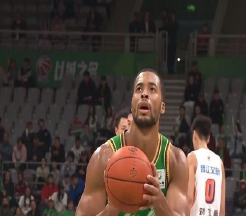 遼寧男籃戰(zhàn)勝福建男籃，賽后收獲三大驚喜，新大外無縫銜接，沖擊八強