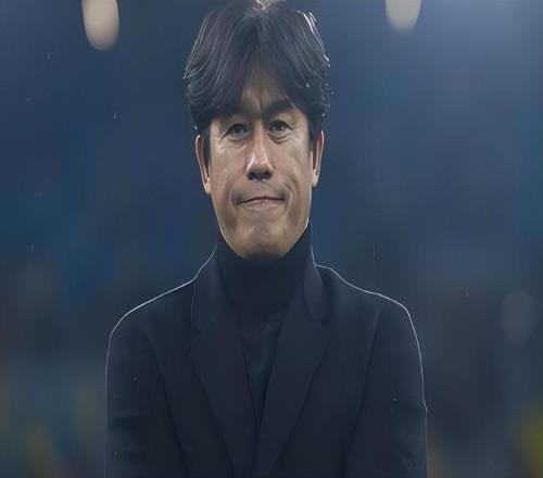 徐正源和萊切特同框合影！球迷紛紛點(diǎn)贊，直言他倆都是蓉城功勛