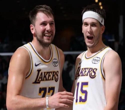 確認(rèn)了！里夫斯+東契奇“私奔”歐洲，詹姆斯單核打下去也危險(xiǎn)