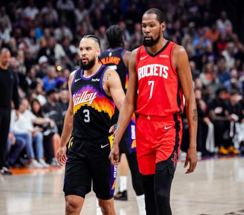 杜蘭特24+4+3申京打鐵6失誤，布克31分難救主，火箭21分逆轉(zhuǎn)太陽(yáng)