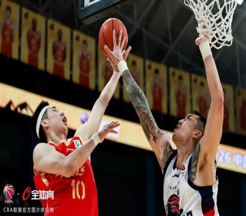 塔克36+15+12再砍三雙，浙江浙商證券10397戰(zhàn)勝山東高速