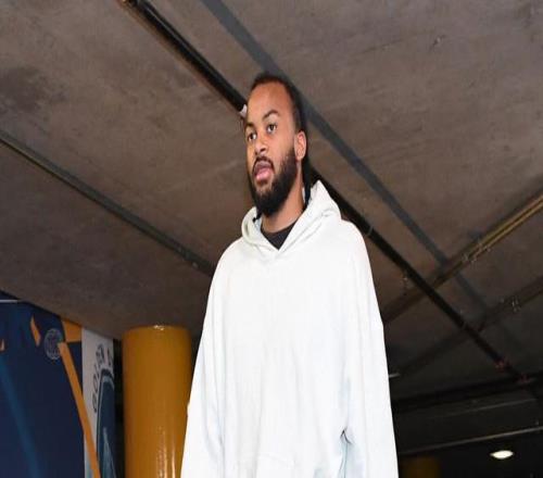 庫(kù)里：球隊(duì)也是在穆迪手術(shù)后第一次見他盼他早日康復(fù)強(qiáng)勢(shì)回歸