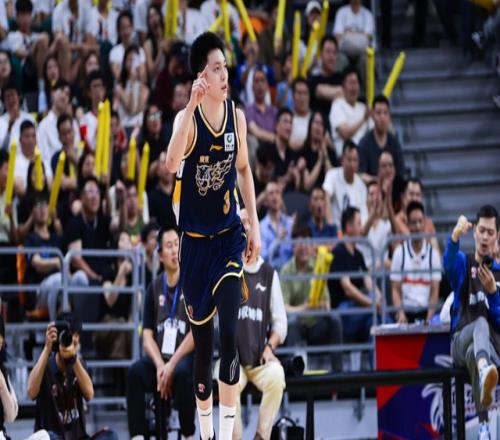 廣東宏遠5分險勝！完成大逆轉，麥考爾43分，王洪澤22分