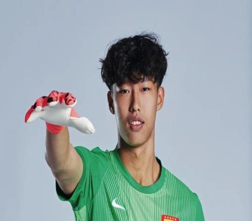 专访丨姚浩洋：我的目标，就是从中超踢到国家队！