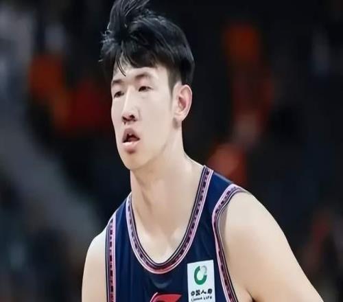 广东队冲前4，崔永熙吐槽，萨林杰复出，黄明依或走人，杜锋真难