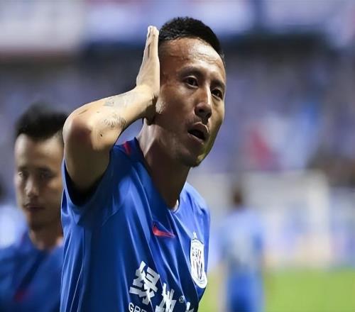 斯盧茨基快要遺忘的申花王牌！如今卻再次逆襲上位，能力贏得認可