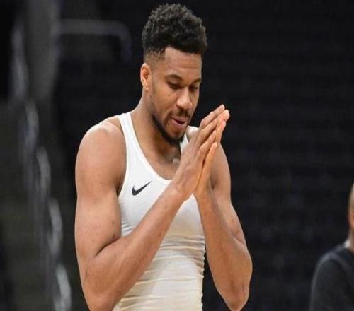 雄鹿擺爛被查總經(jīng)理霍斯特辟謠：雪藏字母哥絕非為選秀！