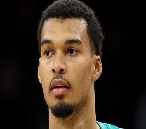 虛驚一場！文班亞馬核磁結(jié)果出爐，僅缺陣對步行者