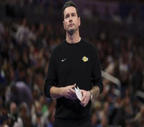 里夫斯核磁鬧烏龍雷迪克怒噴獨行俠掃錯位置，官方強勢回懟