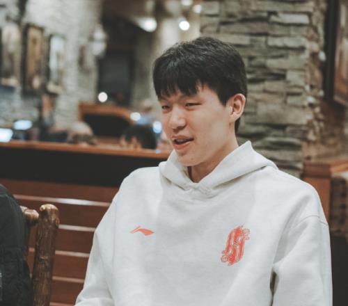 無緣入選最佳陣容！楊瀚森數(shù)據(jù)不錯(cuò)，但出場(chǎng)數(shù)不夠！