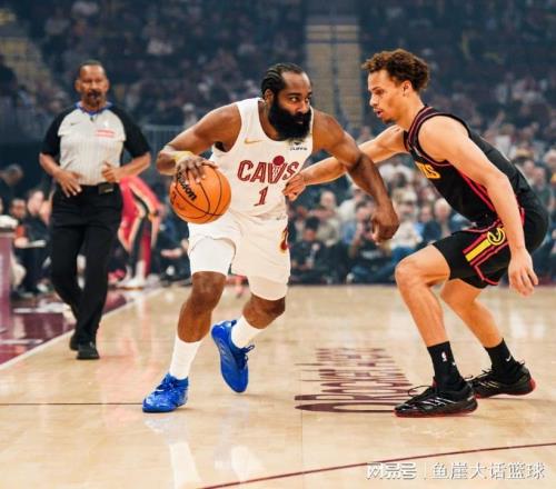 騎士拒逆轉(zhuǎn)！哈登21+5完成救贖，米切爾31+7創(chuàng)紀(jì)錄，勇士棄將爆發(fā)