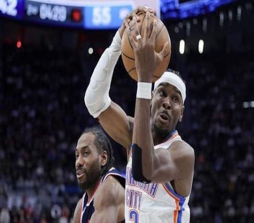 倫納德：雷霆能成為冠軍是有原因的他們一整個(gè)賽季都高度專注