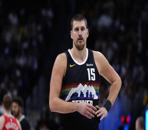 約基奇10場數(shù)據(jù)血洗140萬條歷史記錄，掘金這波贏麻了