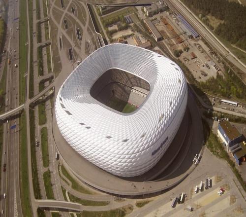 德甲里程碑之戰(zhàn)！拜仁能否破紀(jì)錄