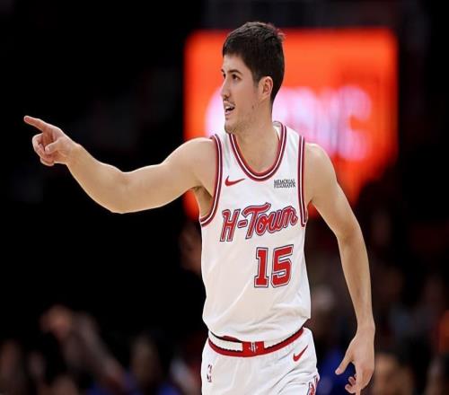 防守硬度明顯提升了！火箭后場(chǎng)新星能否保持這樣的侵略性呢