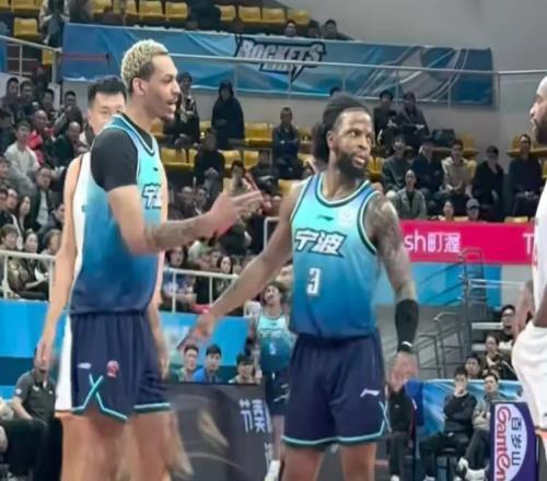 貝茲利辱罵寧波隊(duì)管理層，球隊(duì)連夜將其開除劉維偉不滿頂級(jí)外援