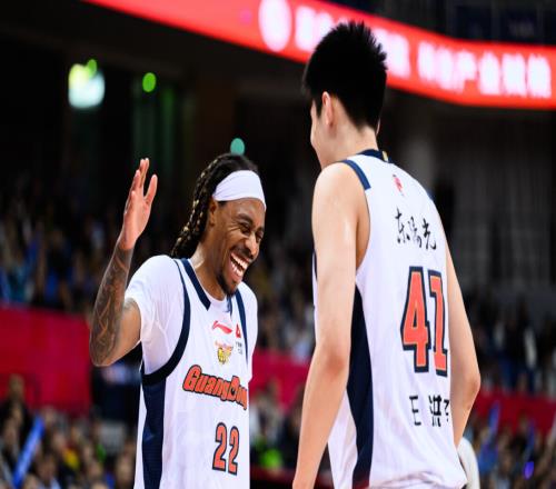 一場105：110再讓前8格局大變！廣東奪回前4主動權(quán)，遼寧機(jī)會來了