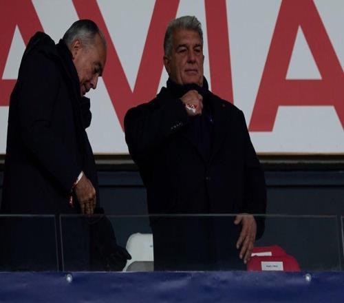 每體：拉波爾塔是包廂中最樂觀的人，他堅信球隊能夠翻盤