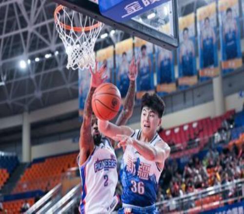 新疆加時106101戰(zhàn)勝天津，齊麟25+7+2，哈姆雷特26+3+7