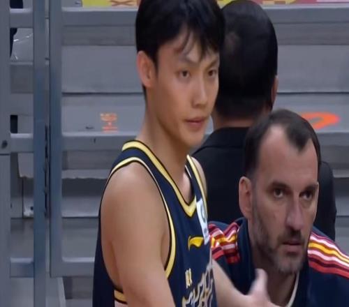 广东110105青岛！球员评分：3人满分，4人良好，2人不合格
